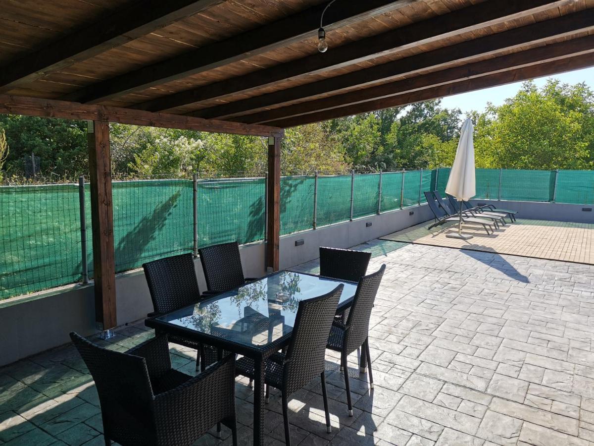 Holiday Home Villa Marija Radosic  외부 사진