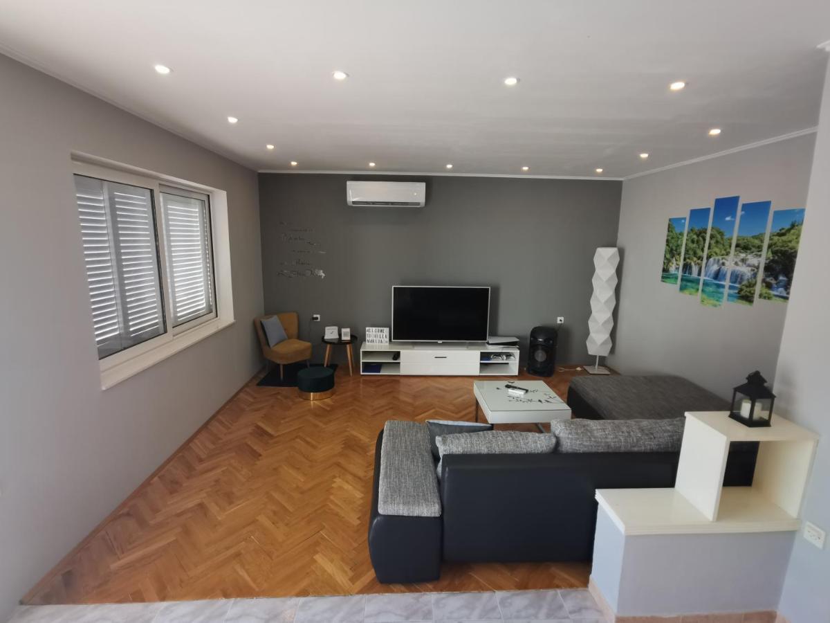 Holiday Home Villa Marija Radosic  외부 사진